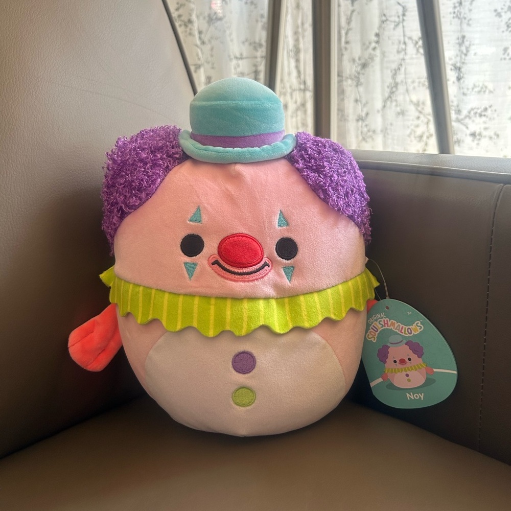 Squishmallows Noy the Blobfish Clown 🤡 8” inch
